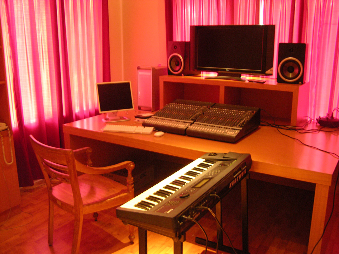How to Quickly Set Up an Affordable Recording Studio